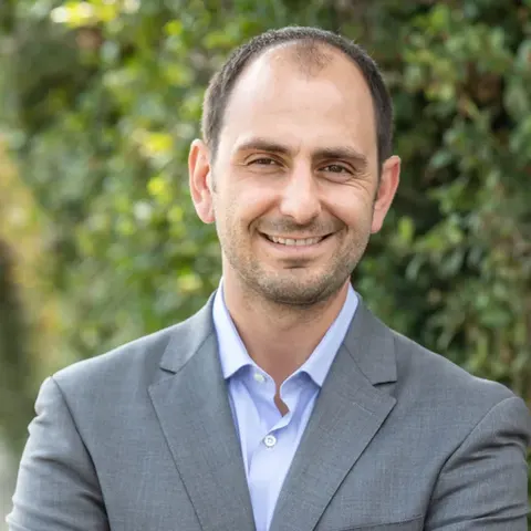 Tyler Morant, real estate agent in Los Angeles