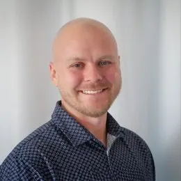 Ian Zeljak, real estate agent in Gardena