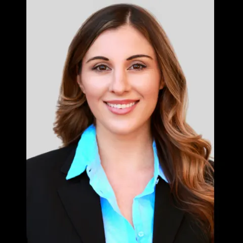 Desiree Burgess, real estate agent in Paso Robles