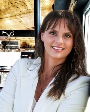 Michela Schwartz, real estate agent in Paso Robles