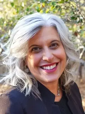 Jennifer Lawson, real estate agent in Cambria