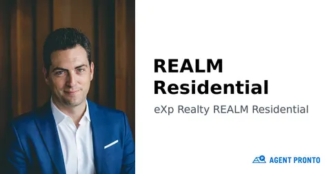 Gabe Cole, real estate agent in Irvine