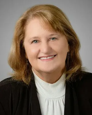 Mary Connally, real estate agent in Fountain Valley