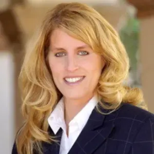 Kim Dematteo, real estate agent in Huntington Beach