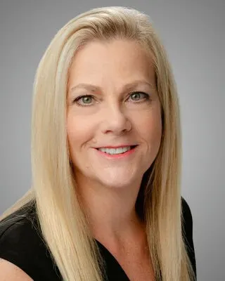Natalie Emery, real estate agent in Huntington Beach