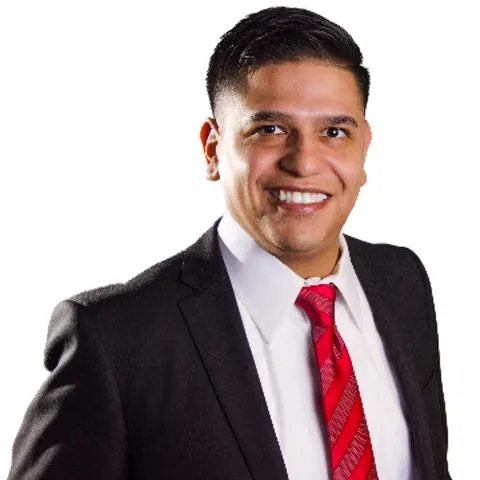 Victor Fonseca, real estate agent in Lake Forest