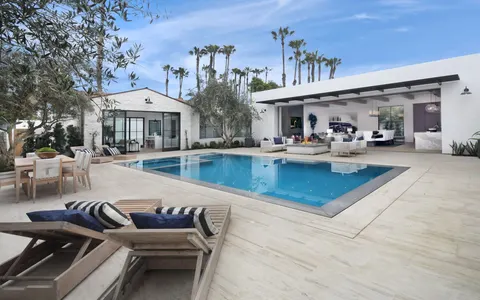 Giulietta Wilson, real estate agent in Laguna Niguel