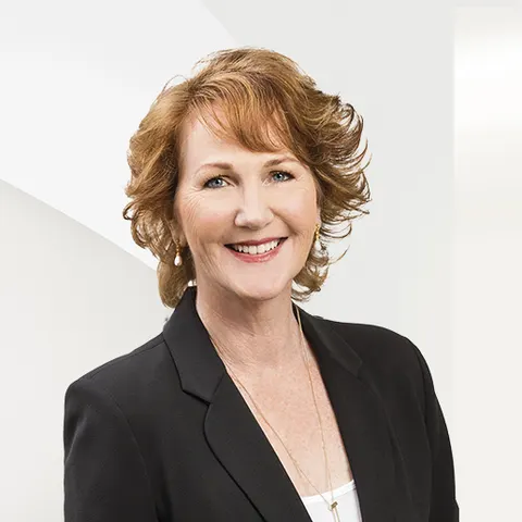 Carol Glover, real estate agent in Manhattan Beach