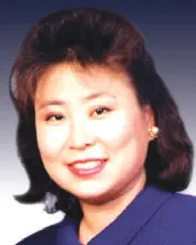 Hatty Hong, real estate agent in Anaheim