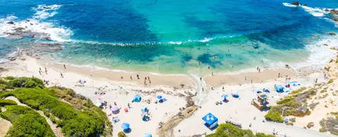 Shil Karoly, real estate agent in Corona Del Mar