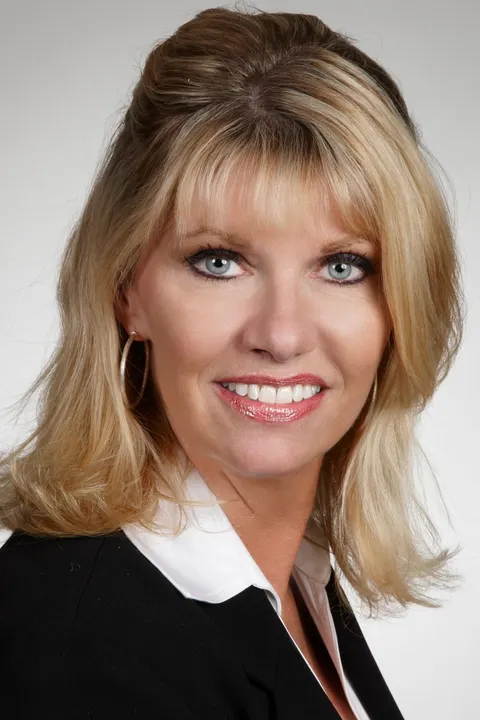Pattie Kelleher, real estate agent in Palm Desert