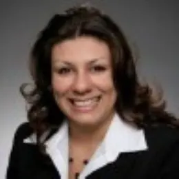 Xochitl Farias, real estate agent in San Luis Obispo