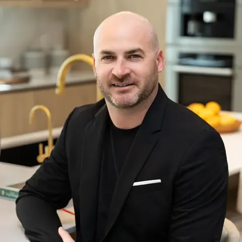 Mark Leddy, real estate agent in Hermosa Beach