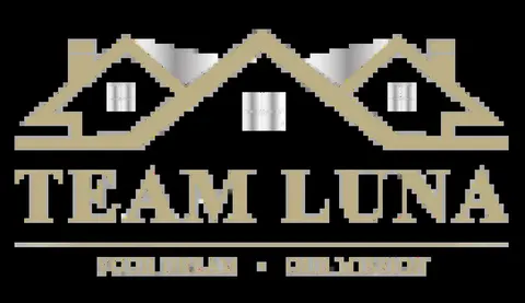 Laura Luna, real estate agent in Carson