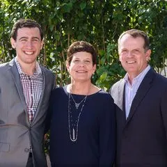 Colleen Mcguire, real estate agent in Manhattan Beach