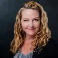 Lori Mikell, real estate agent in Long Beach