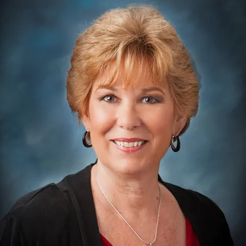 Janet Montandon, real estate agent in San Clemente