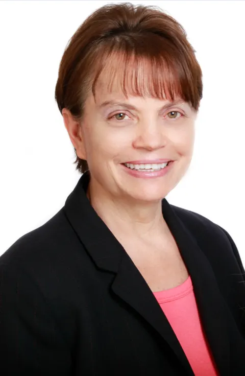 Rose Muraro, real estate agent in San Pedro
