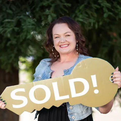 Michelle Jackson, real estate agent in Paradise