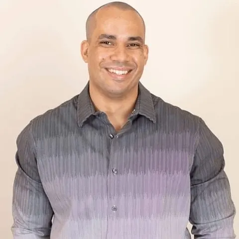 Joshua Van Eck, real estate agent in Paradise