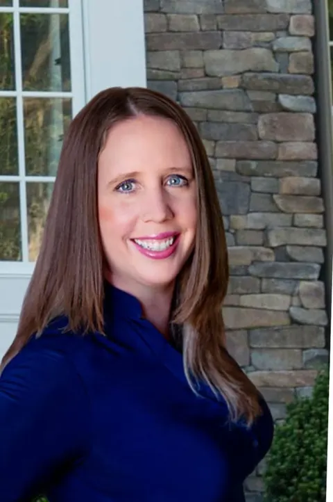 Daniele Eyestone, real estate agent in Red Bluff