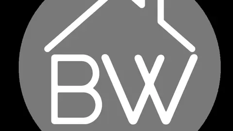 Brandon Waltz, real estate agent in Paradise