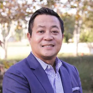 Adam Nguyen, real estate agent in Huntington Beach