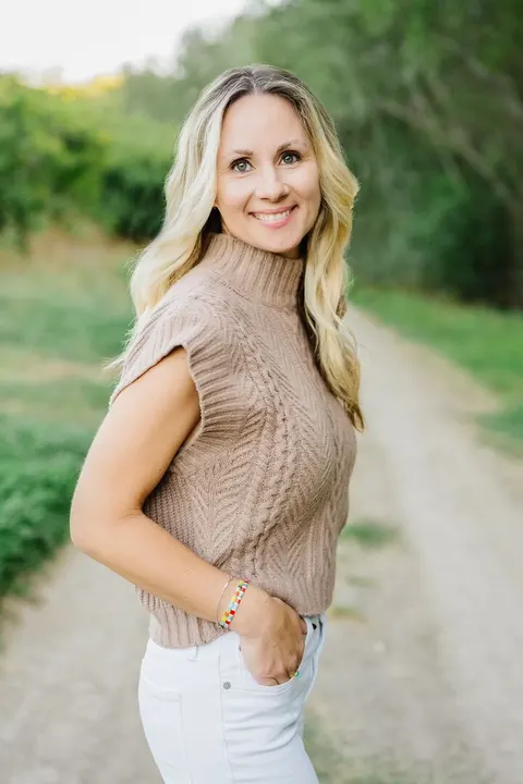 April Dean, real estate agent in San Luis Obispo