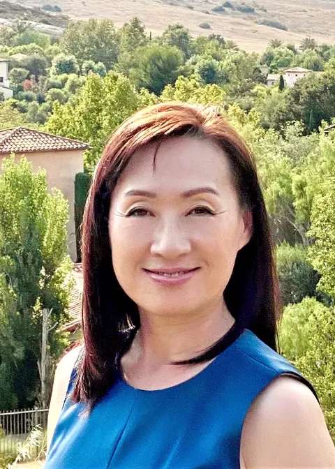 Jin Qi, real estate agent in Irvine