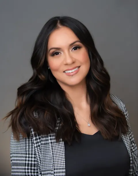 Adrianna Gonzalez, real estate agent in Lancaster