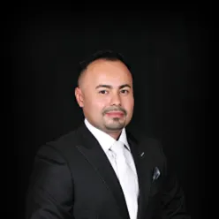 Mario Menjivar, real estate agent in Palmdale