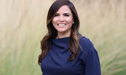Ana Mendoza, real estate agent in Palmdale