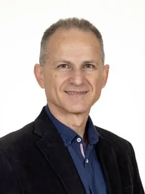 Zareh Zargarian, real estate agent in Glendale