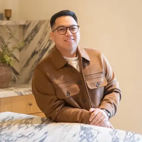Vince Vergara, real estate agent in Canyon Country