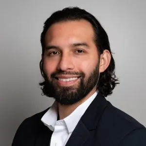 Alan Carabante, real estate agent in Los Angeles