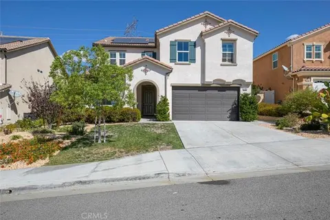 Karineh Amirganian, real estate agent in Saugus