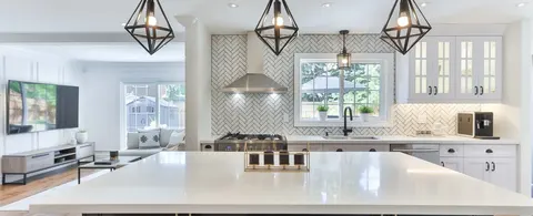Amber Ryland, real estate agent in Orange