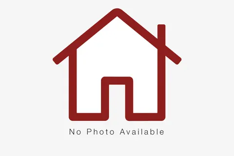 Wenbin Xiang, real estate agent in Irvine