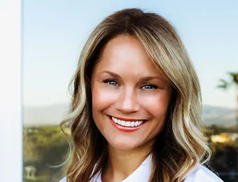 Kinsley Carnahan, real estate agent in Woodland Hills
