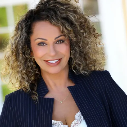Lilach Depas, real estate agent in Woodland Hills
