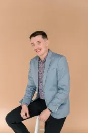 Tyler West, real estate agent in Woodland Hills