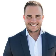 Collin Davis, real estate agent in Valencia