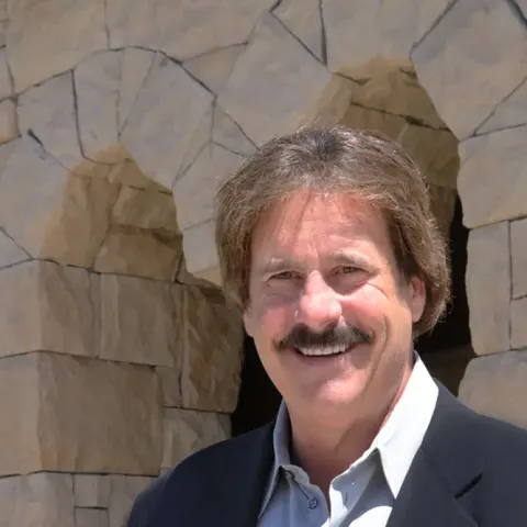 Daniel Wright, real estate agent in Simi Valley