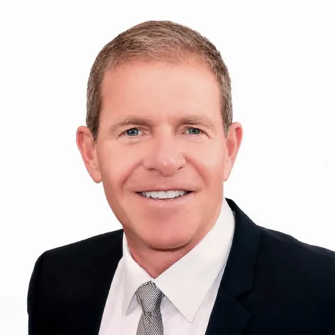 Todd Nathanson, real estate agent in Los Angeles