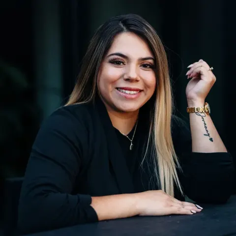 Yessenia Martinez, real estate agent in Lancaster