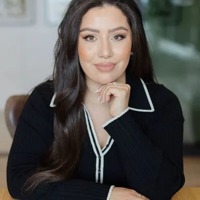 Jeselyn Perez, real estate agent in Lancaster