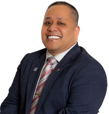 Jorge Betito, real estate agent in Lancaster