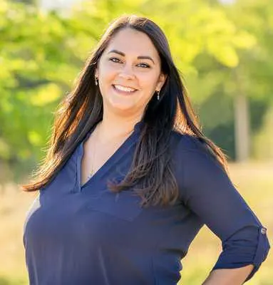 Janelle Isomaki, real estate agent in Northridge