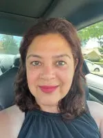 Angelica Weir, real estate agent in Los Angeles