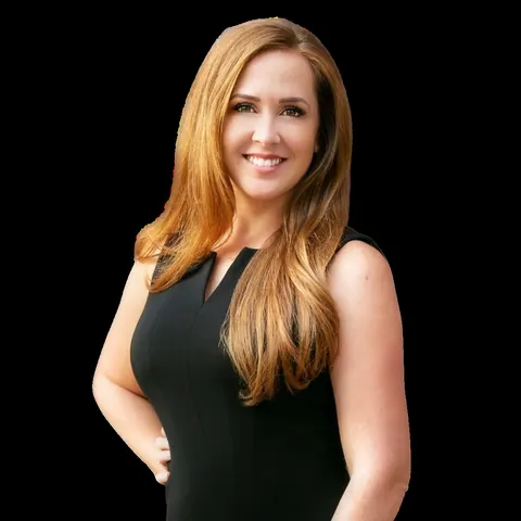 Chelsea Brennan, real estate agent in Valencia